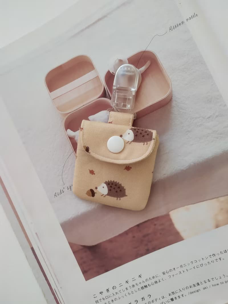 【11/14後出貨】刺蝟  正方平安符袋 香火袋 彌月禮物 平安符袋