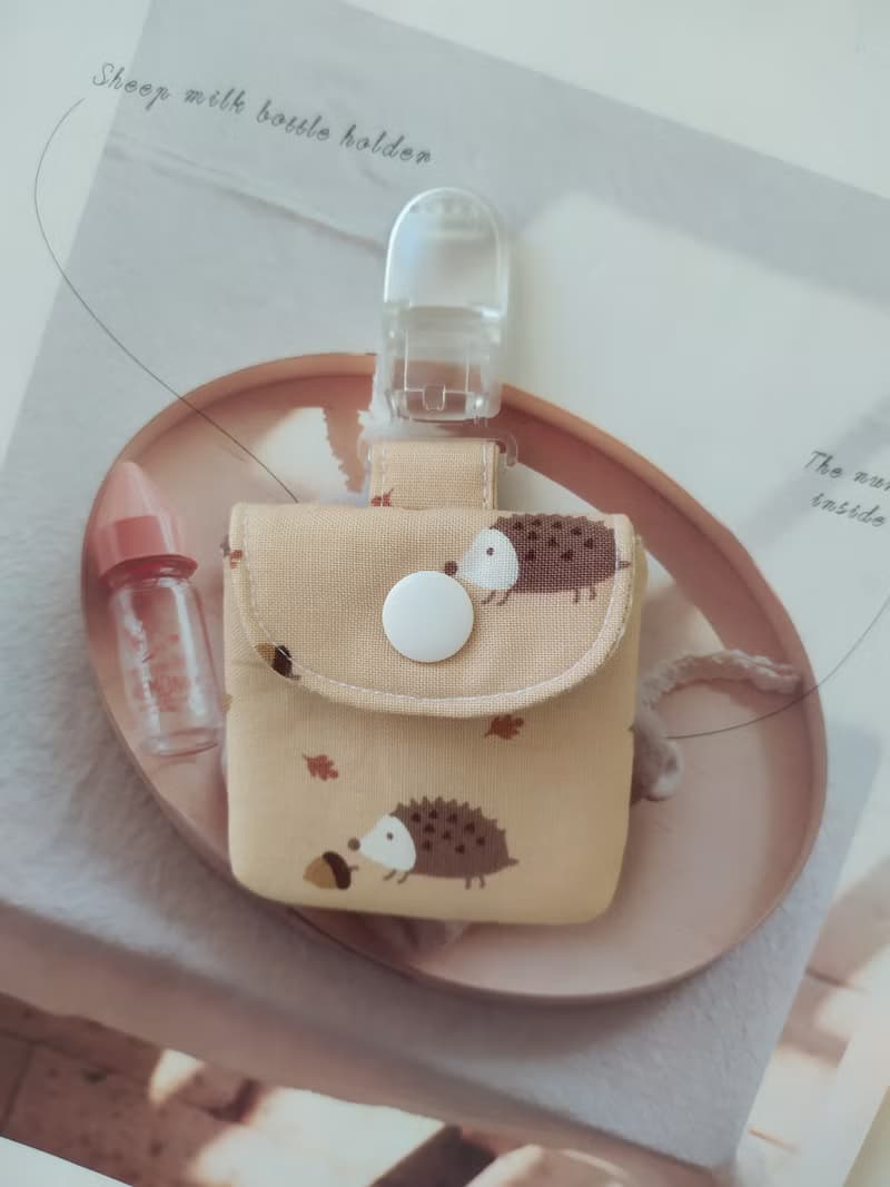 【11/14後出貨】刺蝟  正方平安符袋 香火袋 彌月禮物 平安符袋