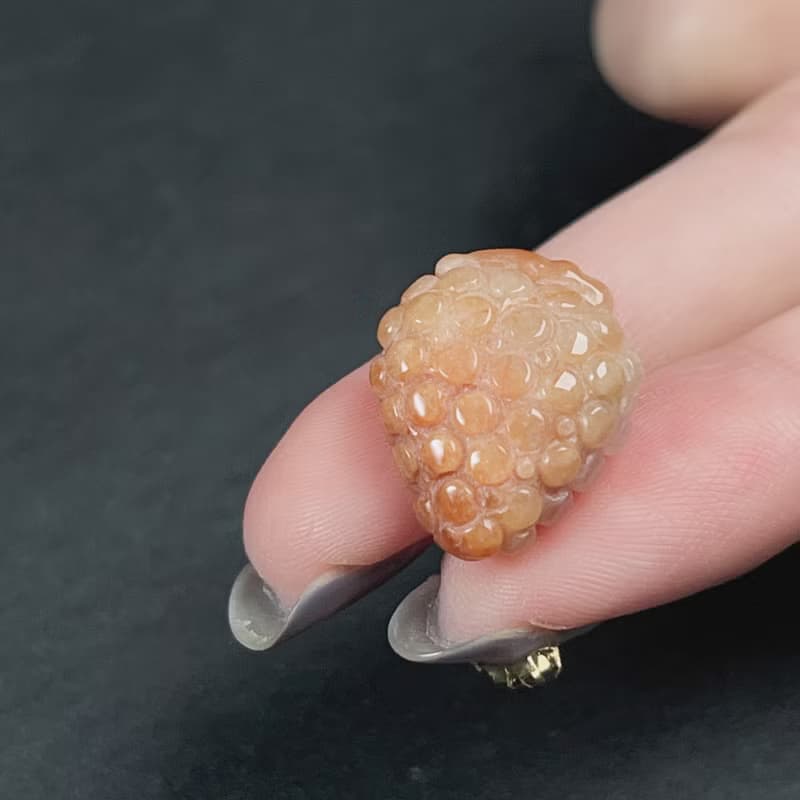 【限時優惠】飄紅翡翡翠葡萄吊墜 | 天然A貨翡翠 | 送禮