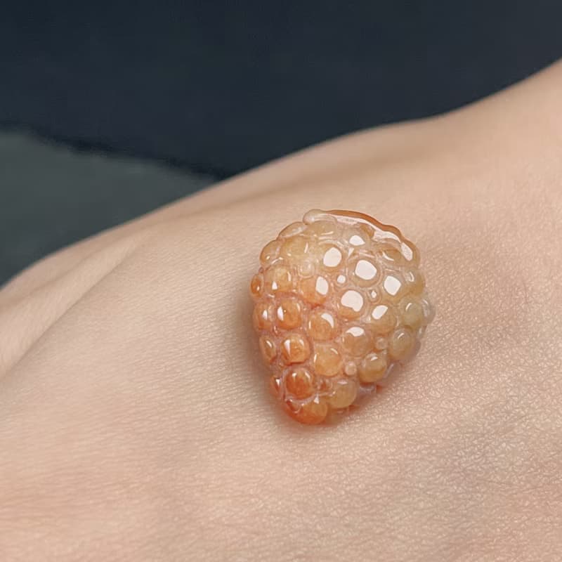【限時優惠】飄紅翡翡翠葡萄吊墜 | 天然A貨翡翠 | 送禮