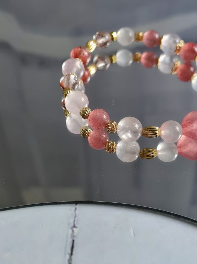 莓心之戀-招戀愛桃花運 手作水晶手鍊 草莓晶/月光石/粉晶