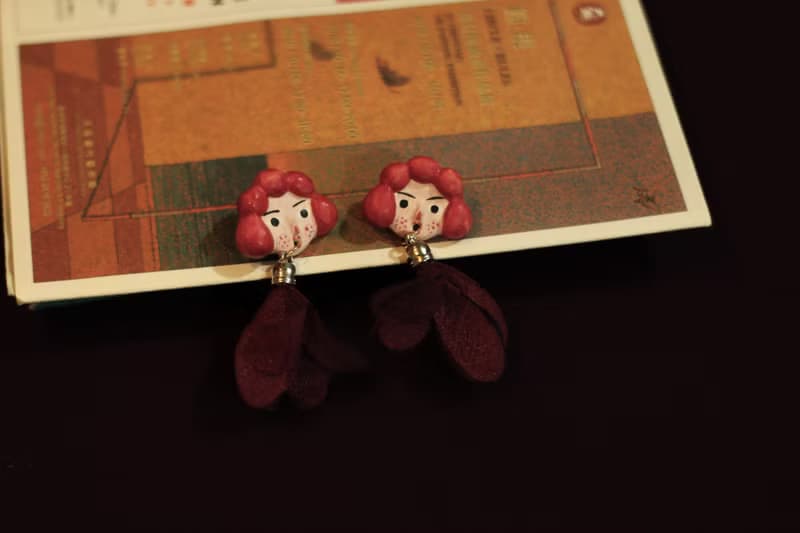 禮物俏皮短髮女孩-流蘇*耳釘*耳環*耳飾