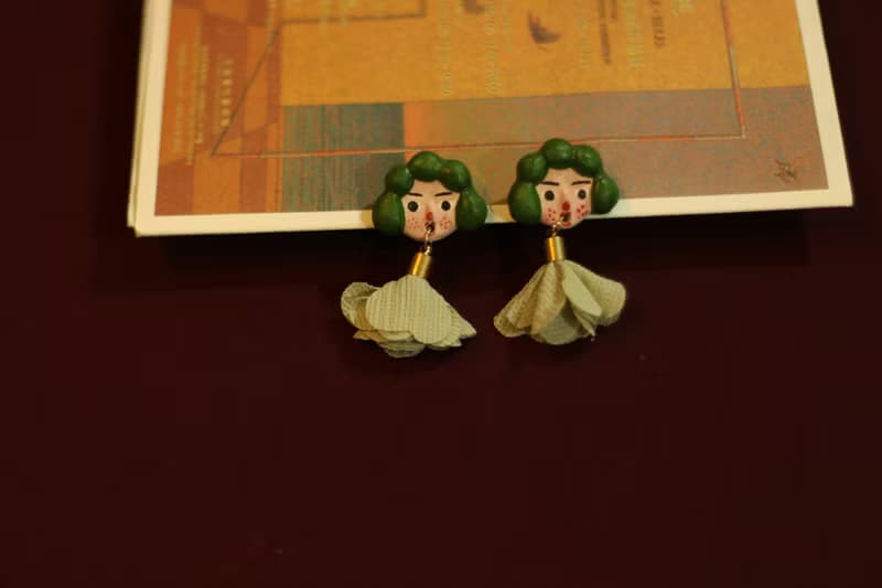 禮物俏皮短髮女孩-流蘇*耳釘*耳環*耳飾