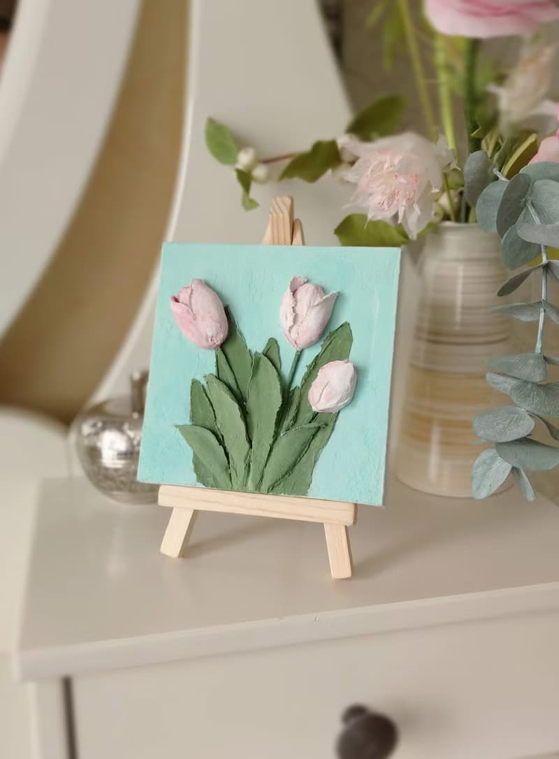 情人节礼物 Valentine's Day gift Mini canvas painting of pink tulips on easel