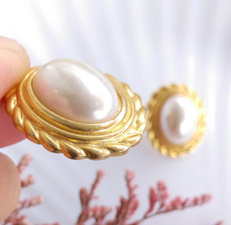 Vintage Jewelry 西洋古董飾品 氣質橢圓仿珠 知性美  針式耳環