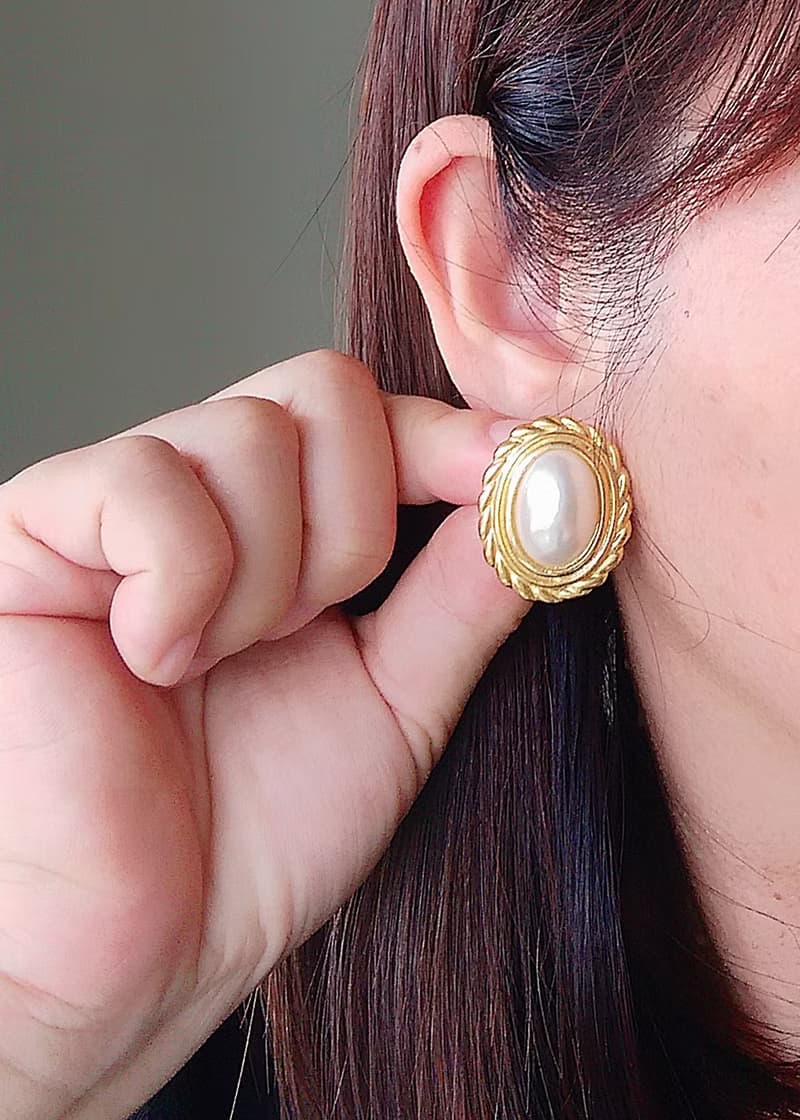 Vintage Jewelry 西洋古董飾品 氣質橢圓仿珠 知性美  針式耳環