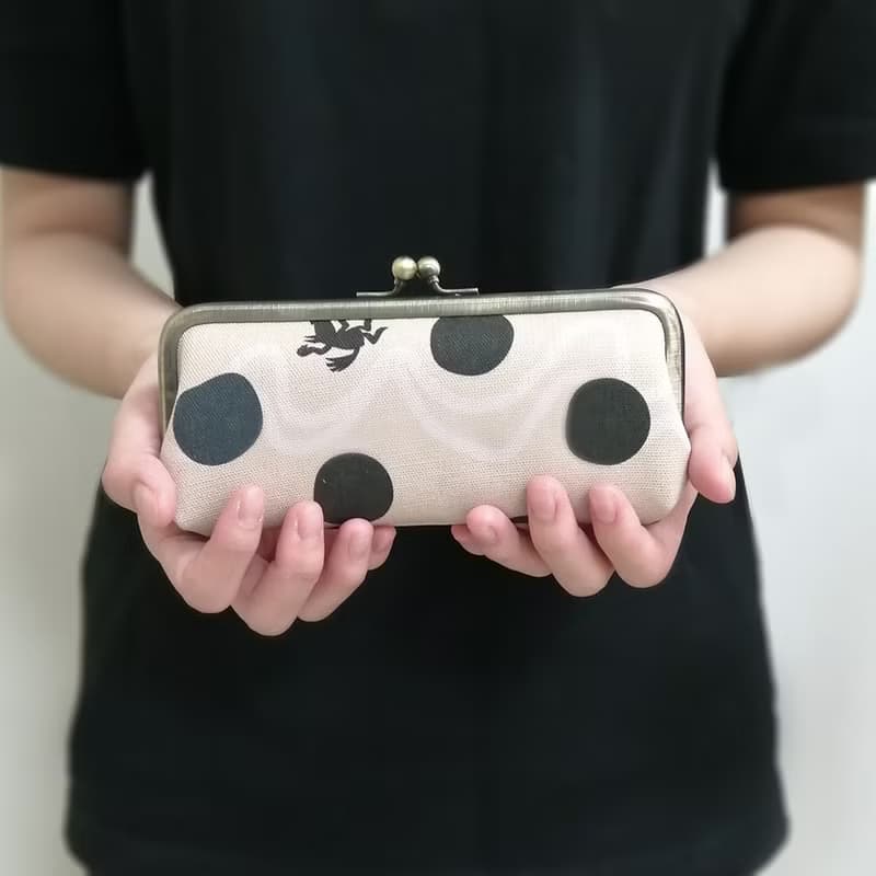 口金包 筆袋 眼鏡盒 墨鏡套 鉛筆盒 學生文具 防潑水 - 珍珠奶茶