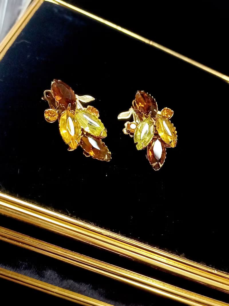 vintage jewelry 古董大地色系萊茵花簇夾式耳環