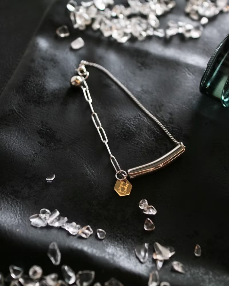 シンプルバーブレスレット