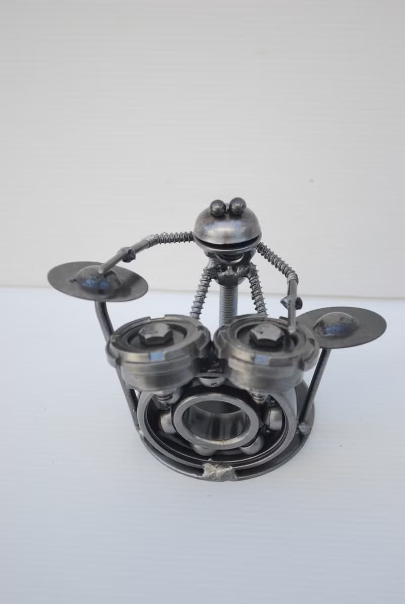 Frog play Drum Scrap Metal Sculpture, Gift For Anniversary, Welding Sculpture