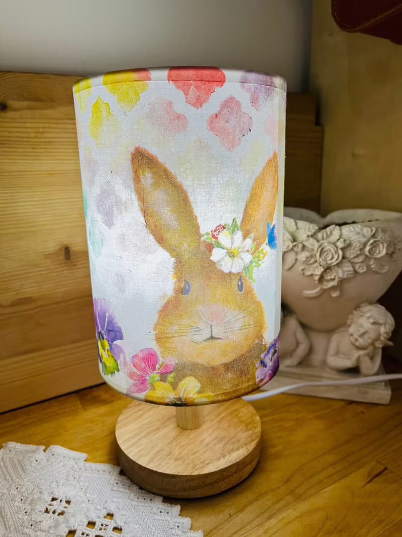 【體驗】DIY 桃園 萌兔夜燈 檯燈 邊桌燈 床頭燈 蝶古巴特 紙藝拼貼