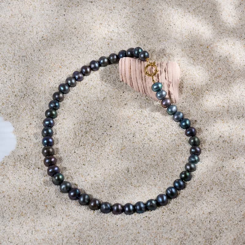 天然黑孔雀色淡水珍珠項鍊 8–9mm 金色航海扣 神秘奢華 情人節禮