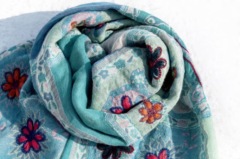 喀什米爾Cashmere刺繡羊毛披肩 針織圍巾 刺繡圍巾 克什米爾-花朵