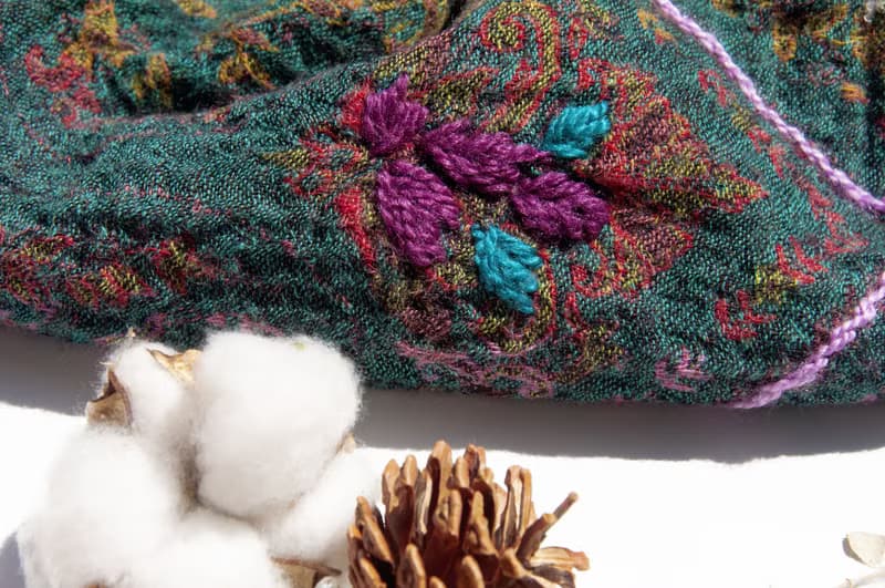 喀什米爾Cashmere/水煮羊毛披肩/針織圍巾/刺繡圍巾/羊絨披巾-花