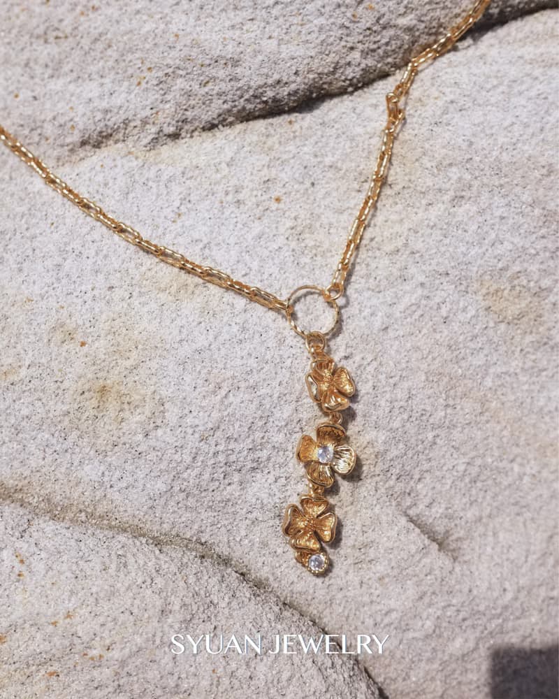 Fortuna — 四葉鋯石項鍊生日 禮物情人節