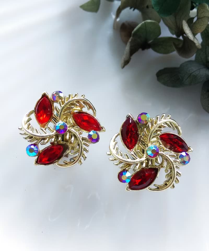 Vintage Jewelry 西洋古董飾品 STAR 紅馬眼 旋轉花 夾式耳環