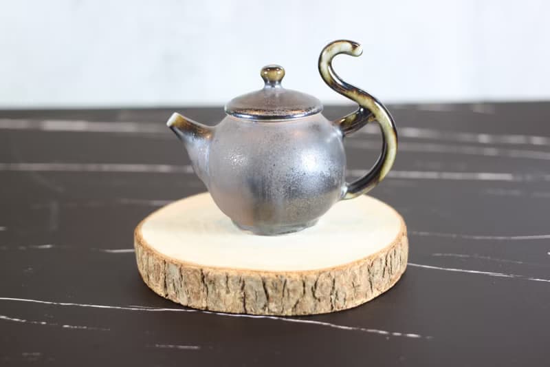 【送禮好物】原礦土塗層 柴燒飛天茶壺 名家葉敏祥手作