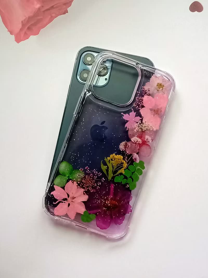 手作押花手機保護殼| iPhone 13 Pro | 紫色戀