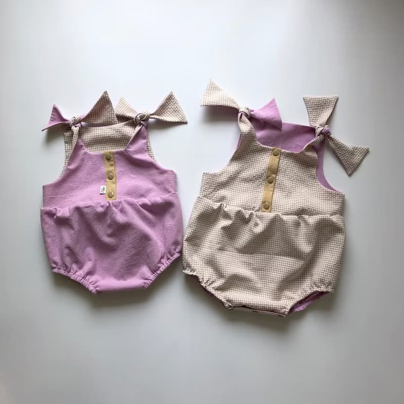 【現貨】小小蕾蒂的早茶時光 | 雙面無袖綁帶蝴蝶結包屁連身褲