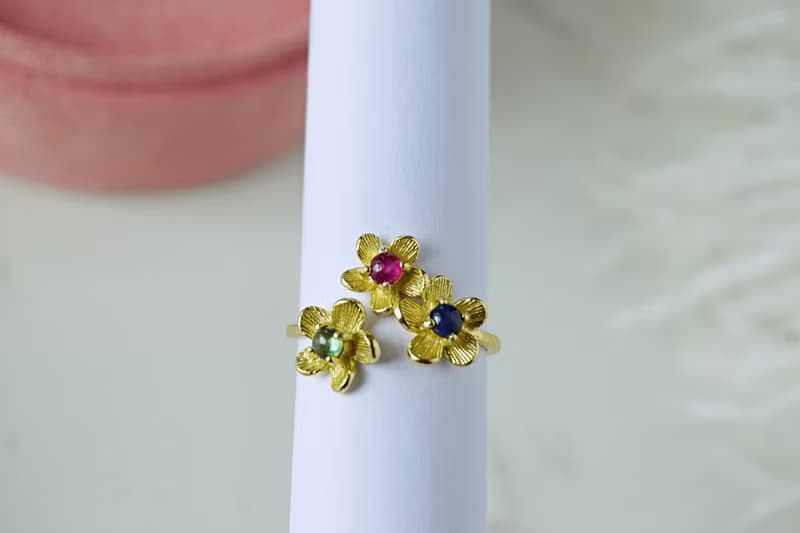 Multi Sapphire Ring Sterling Silver 925 Flower Design.