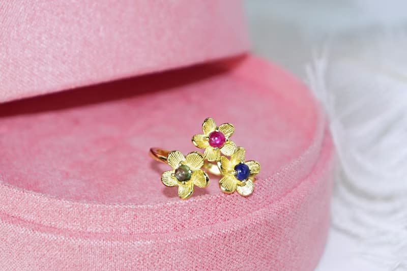 Multi Sapphire Ring Sterling Silver 925 Flower Design.