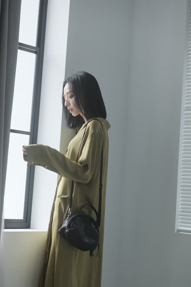 手工揉紋牛皮革小肩包 迷你包