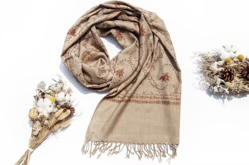 喀什米爾Cashmere/羊絨圍巾/純羊毛圍巾披巾/戒指絨披肩-刺繡花朵
