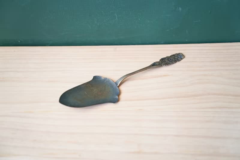 【北極二手雜貨】芬蘭帶回 Vintage 蛋糕鏟