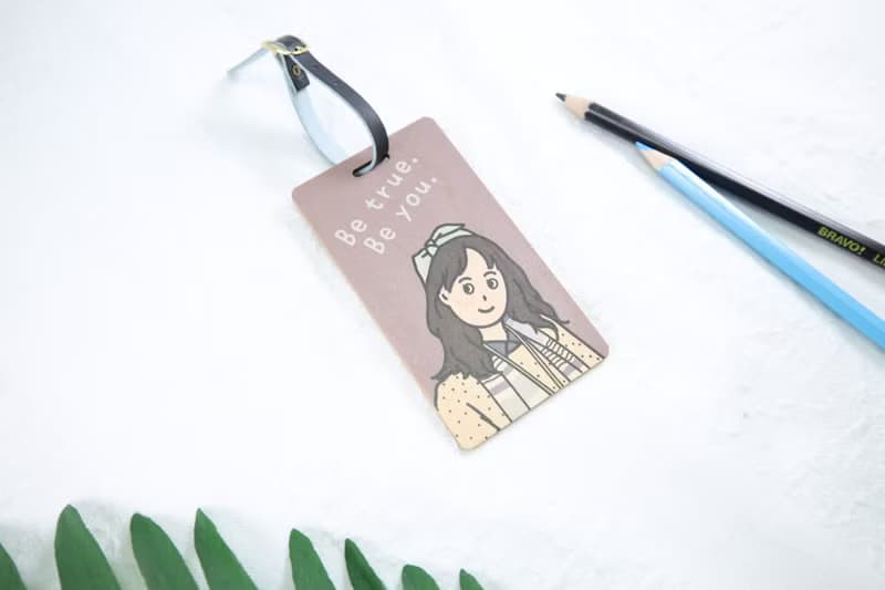 畫一個屬於你或他的 木製/壓克力 行李吊牌 雙面 情侶 送禮 生日