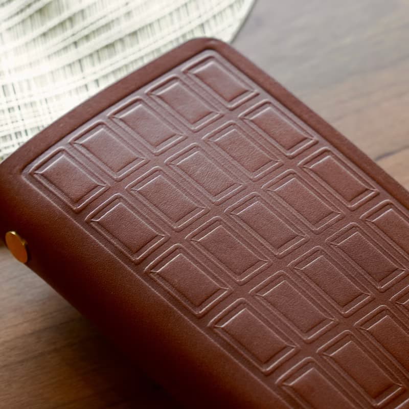 かじられちゃったチョコ×M５システム手帳カバー(マイクロ５/ミニ５穴)