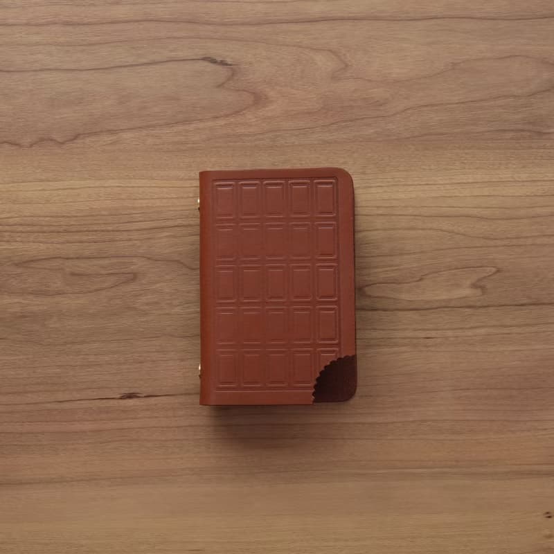 かじられちゃったチョコ×M５システム手帳カバー(マイクロ５/ミニ５穴)