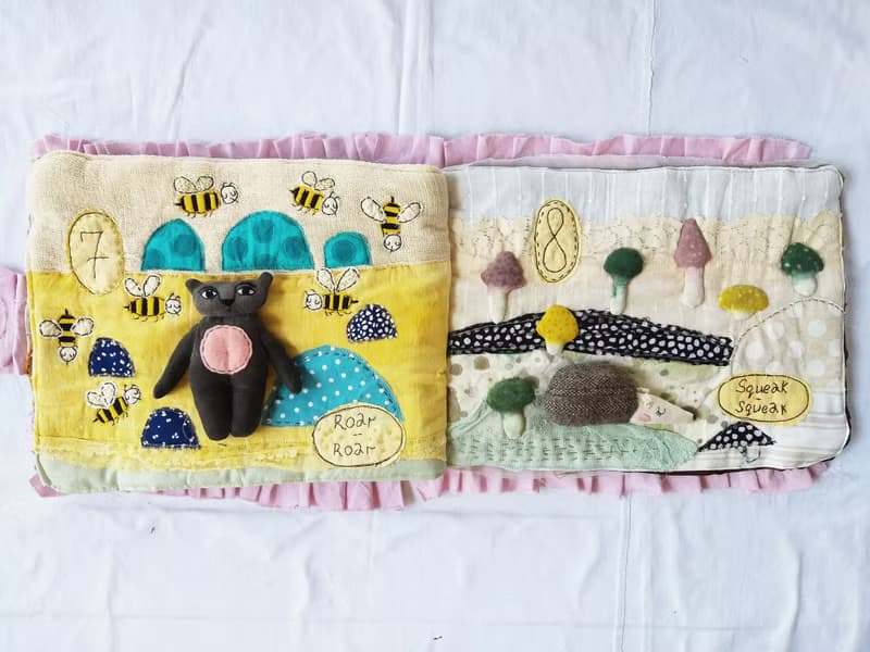 Custom book to order. A gift for the 1st birthday. Book in BOHO style.独一无二.私人订制.