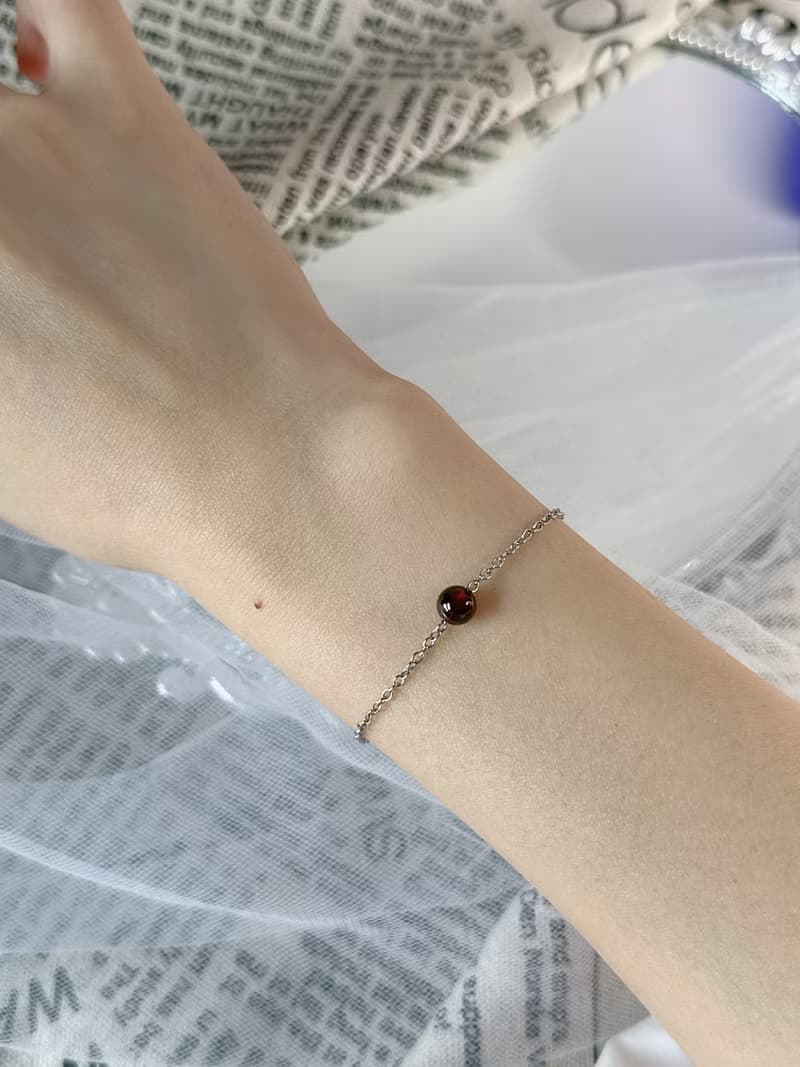 浪漫紅石榴石氣質手鍊 - 永恆德魯納系列水晶手鍊/紅石榴石/鈦鋼