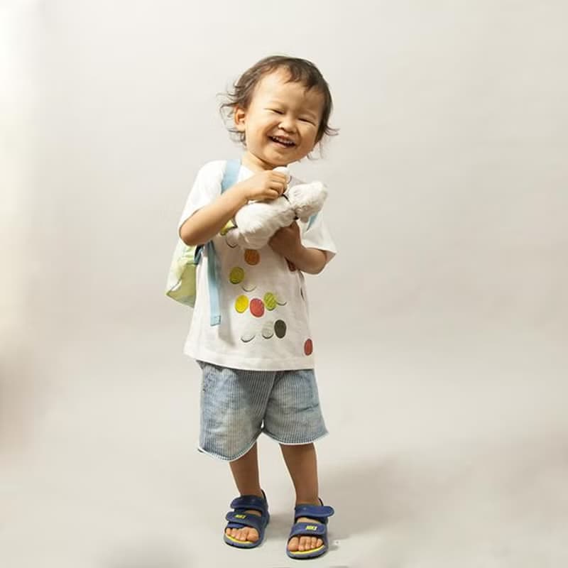 ギフトにおすすめ【キッズ特注。90cm~160cm・カラーも選べます】TcollectorのTシャツ