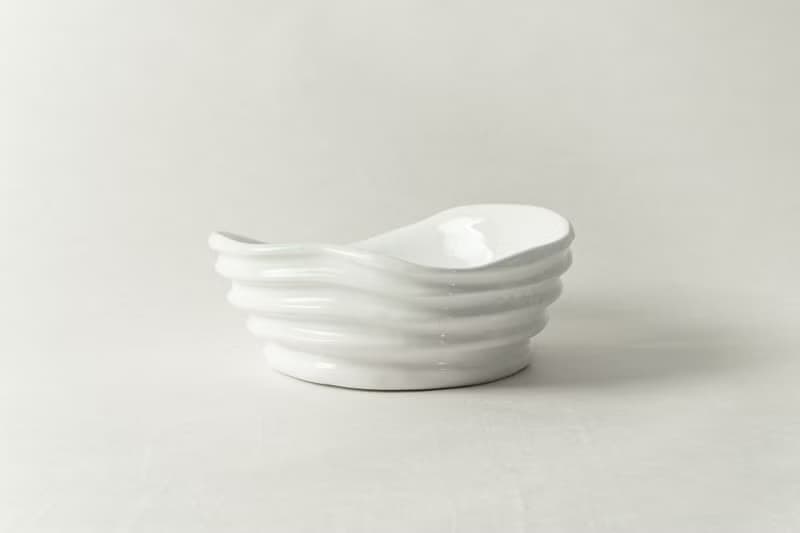 WAVE pet bowl  ペットボウル　食器スタンド　小型犬　中型犬　ネコ　陶器