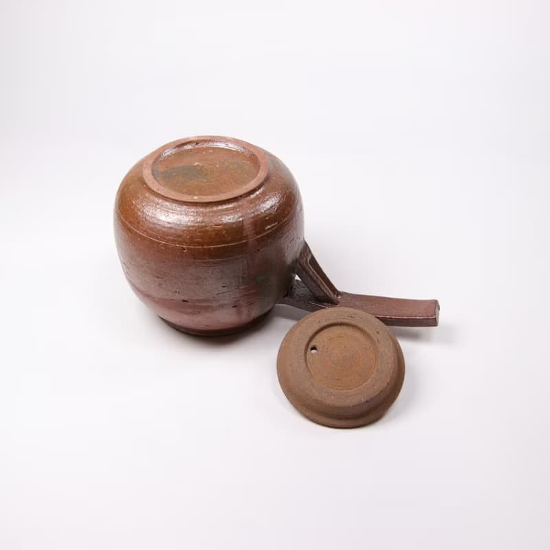明芽窯 l 日式灰釉草紋側把 茶壺 急須 陶壺 陶藝品 蒐藏品 H4