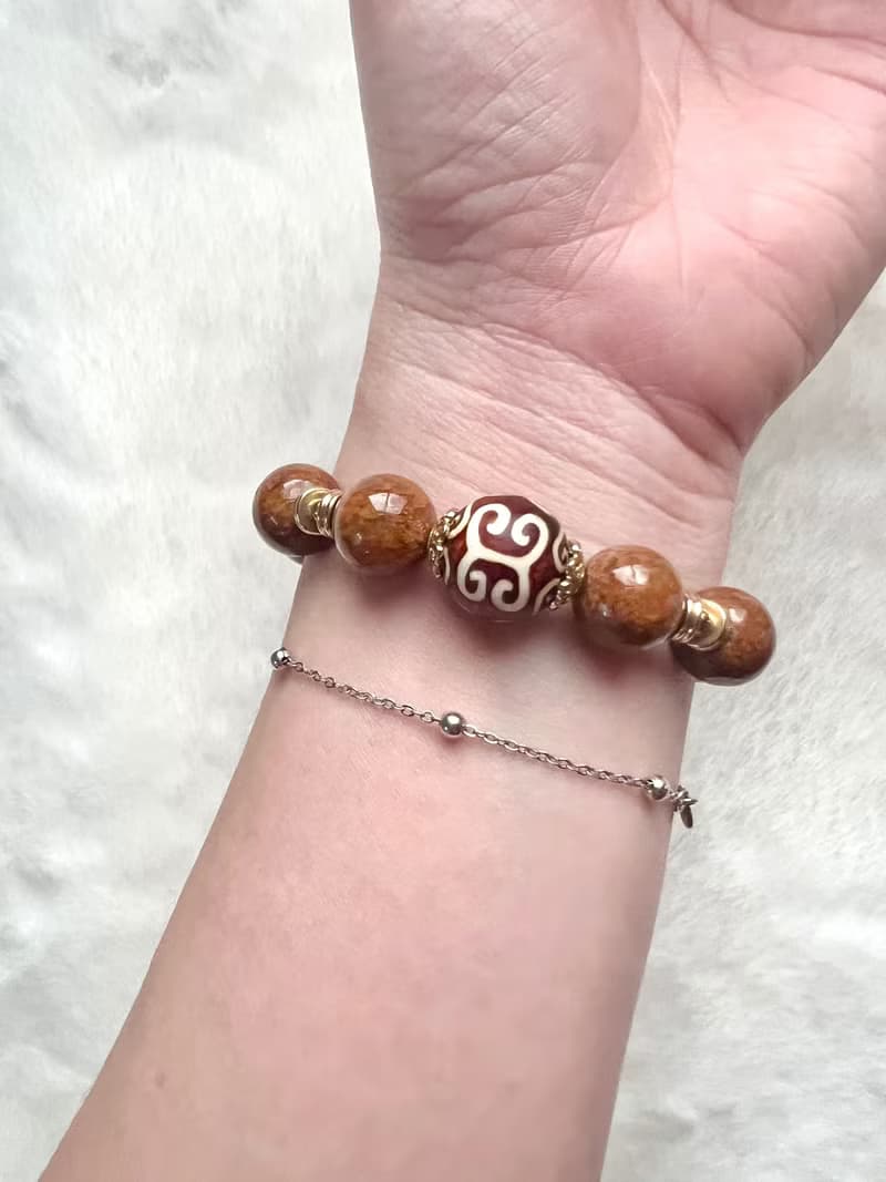 稀有新疆和田玉夾層料瑪瑙如意手串/玉肉帶皮層/收藏/特色少見