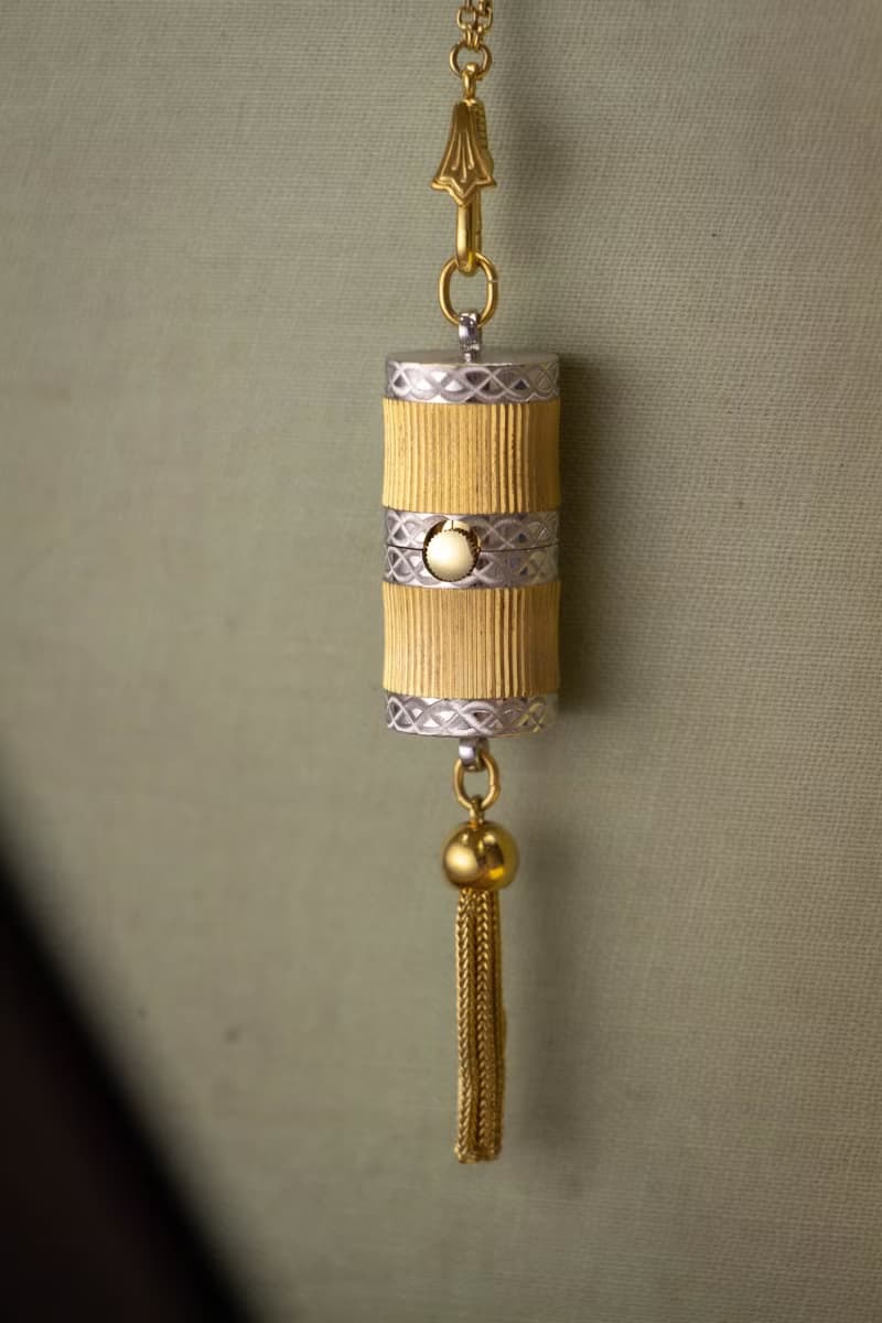 瑞士 Bucherer 名牌古董 Art Deco雙色刻紋流蘇 活動式項鍊錶墜鍊