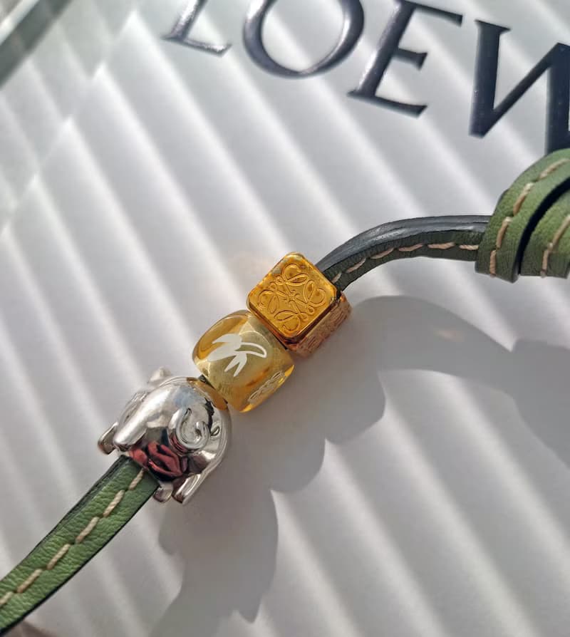 中古品 帶塵袋盒 Loewe 骰子小豬流蘇包包掛飾 掛件 鎖匙扣鑰匙圈