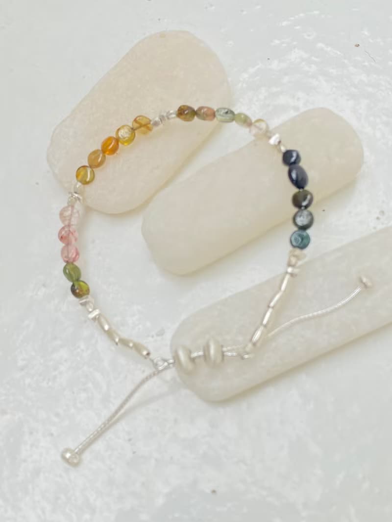 ROSE GARDEN: Tourmaline and silver beads bracelet (B0098)