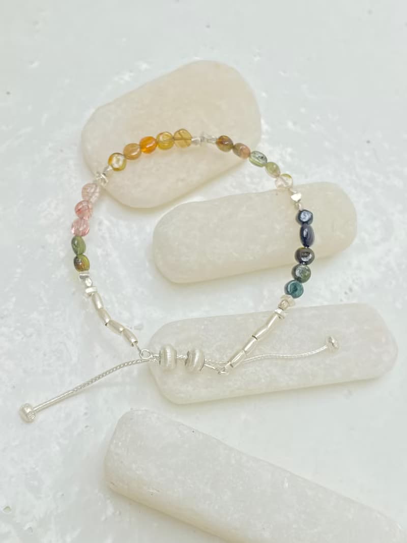 ROSE GARDEN: Tourmaline and silver beads bracelet (B0098)