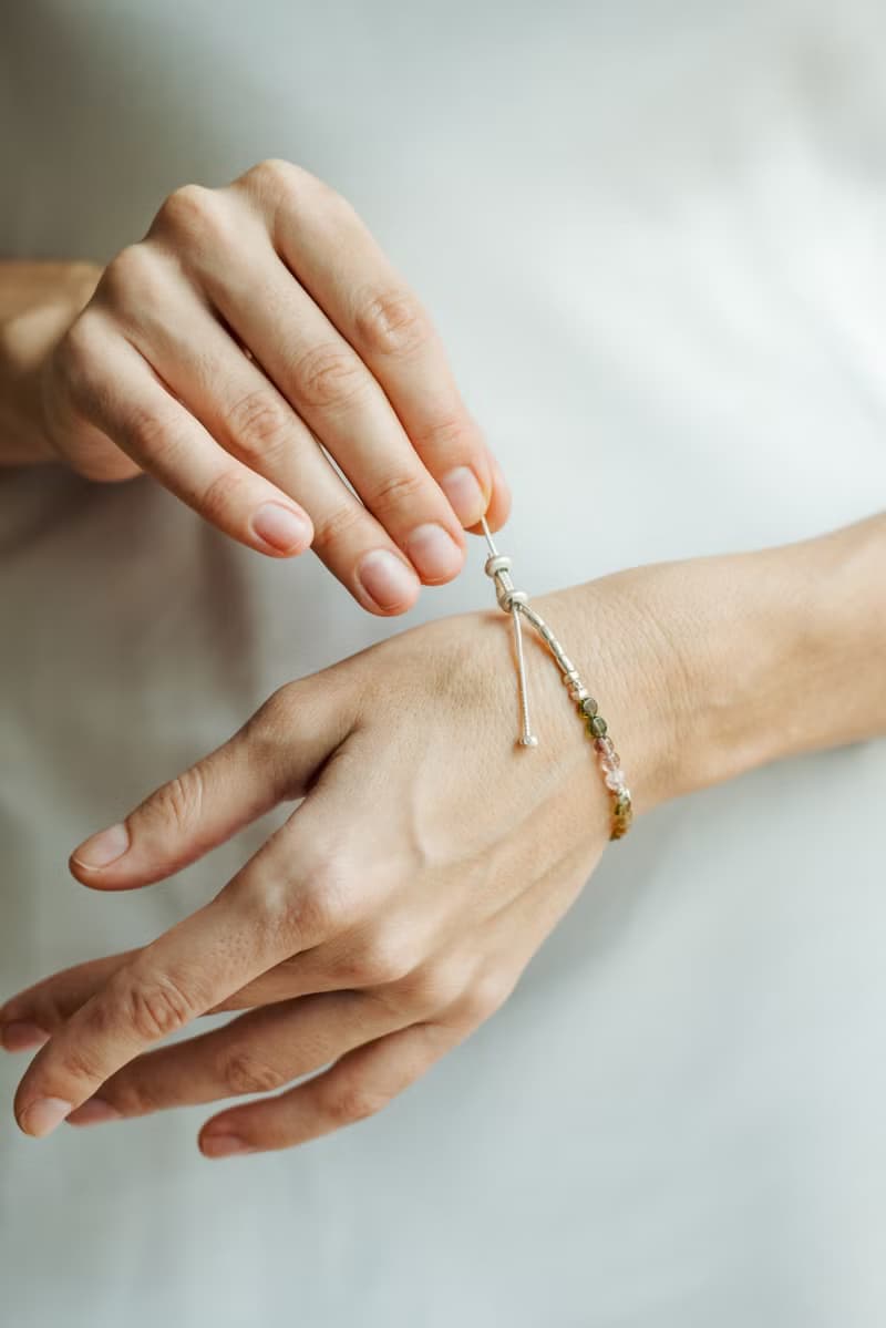 ROSE GARDEN: Tourmaline and silver beads bracelet (B0098)