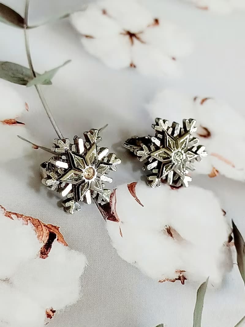 vintage jewelry  古典立體雪花造型 夾式耳環