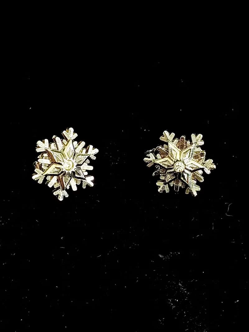 vintage jewelry  古典立體雪花造型 夾式耳環