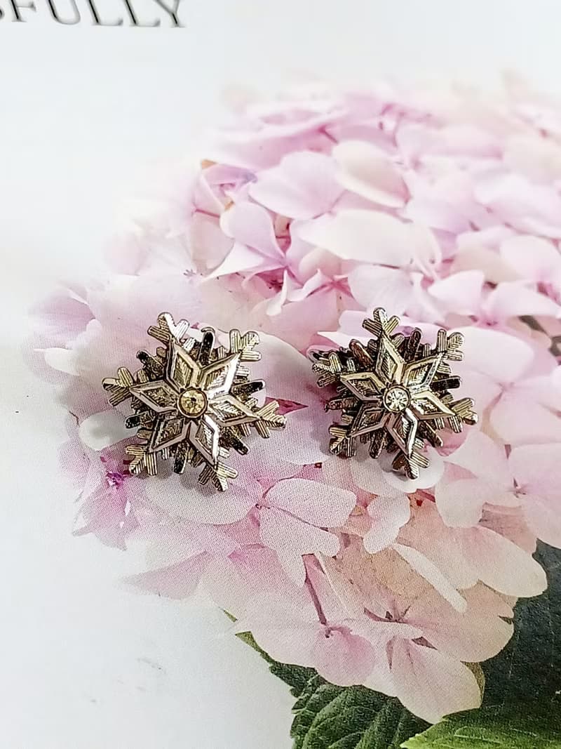 vintage jewelry  古典立體雪花造型 夾式耳環
