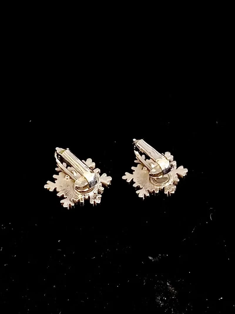vintage jewelry  古典立體雪花造型 夾式耳環