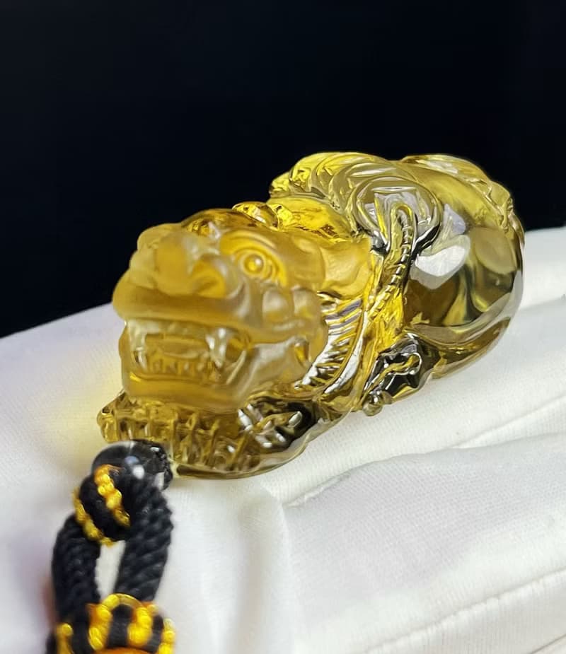 天然黃水晶貔貅吊墜 掛件 雕工精緻 嘴巴都是雕刻張開的貔貅