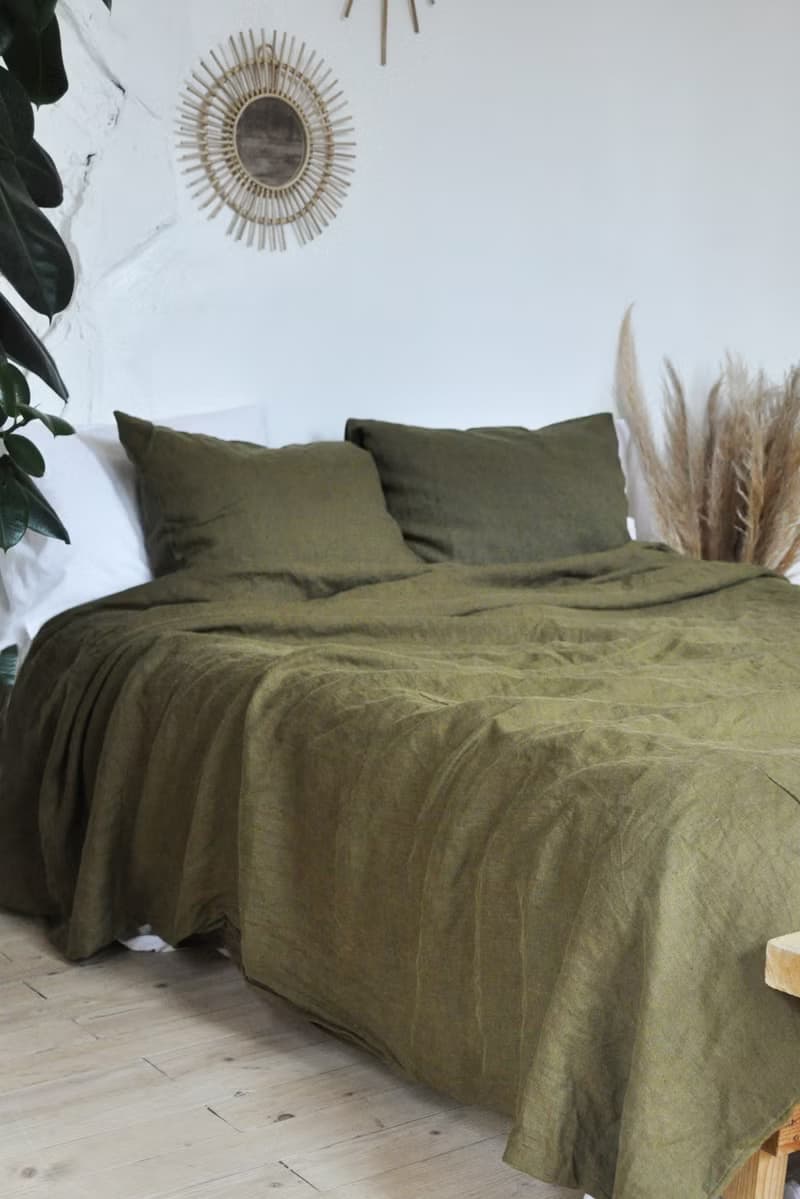 Dark olive linen fitted sheet / Softened linen bed sheet / Deep pocket
