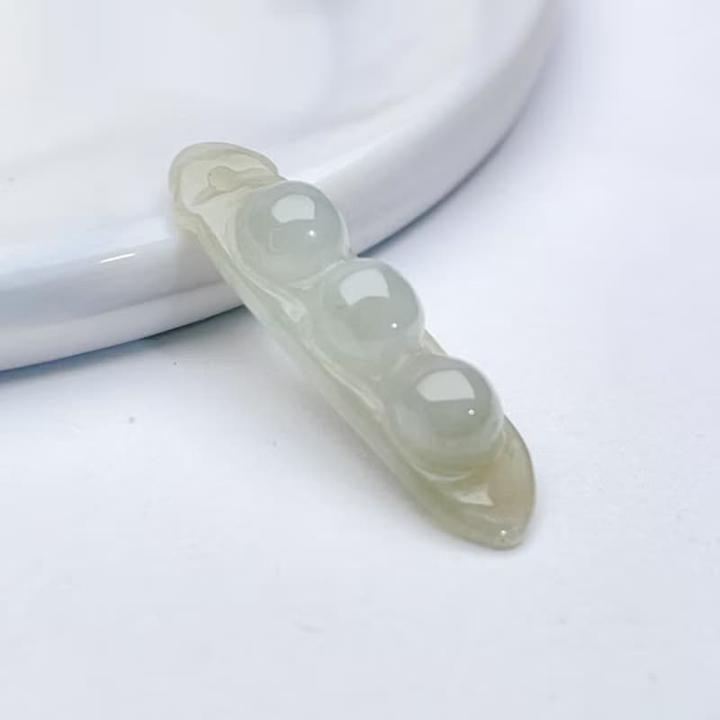 冰種翡翠福豆吊飾 | 天然緬甸玉翡翠A貨 | 送禮
