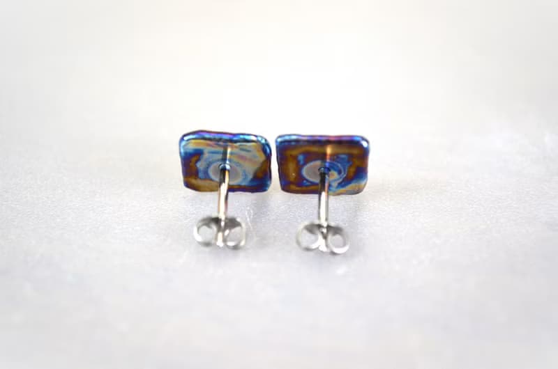 Titanium　pierced earrings・チタンピアス・テトラ・１６ゲージ・A